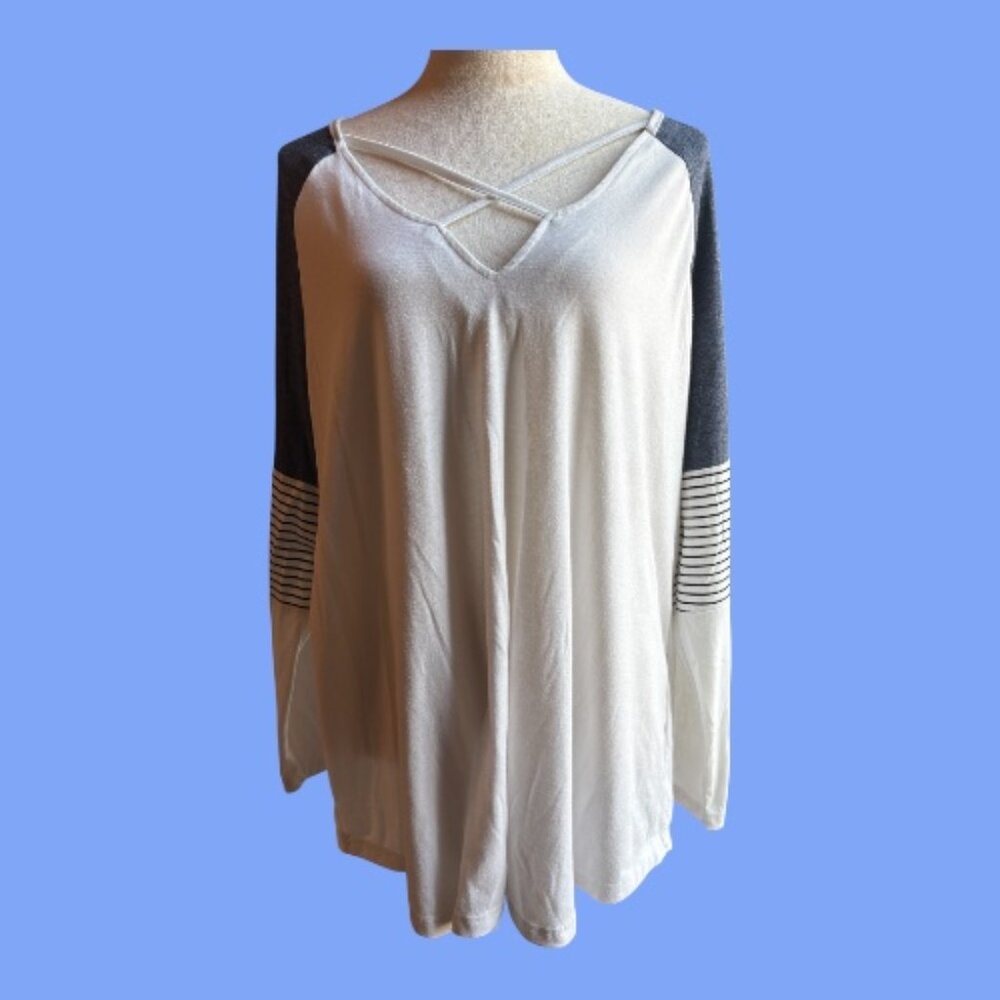 Women's Blouse (2213)